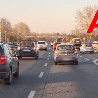 Alcune immagini dell'incidente verificatosi in tangenziale