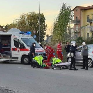 Asti: ciclista investita in via Cuneo, portata in ospedale in codice giallo