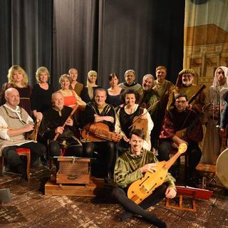 Foto di gruppo per i componenti de &quot;La Ghironda&quot;