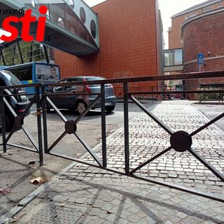 Lavori di ripristino al Movicentro: qualche disagio per i cancelletti pedonali chiusi