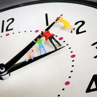 Torna l'ora legale, orologi avanti di sessanta minuti