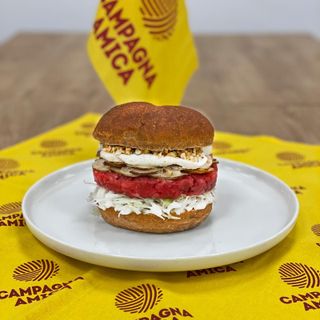 Bagna Cauda Day e Panino piemontese Monfrà Asti Edition: un tripudio di sapori contadini da Campagna Amica