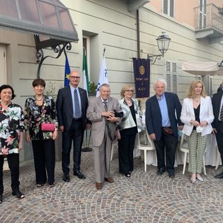 Il gruppo dei premiati con i Past Governor Ines Guatelli, Gino Montalcini, Beppe Artuffo ed il Presidente Marco Stobbione