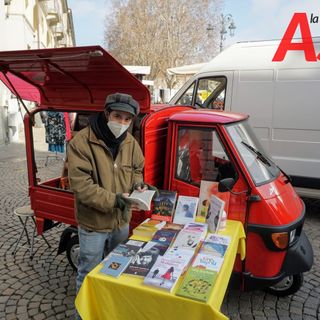 Alessandro Minnella e la libreria &quot;Pagine Erranti&quot;