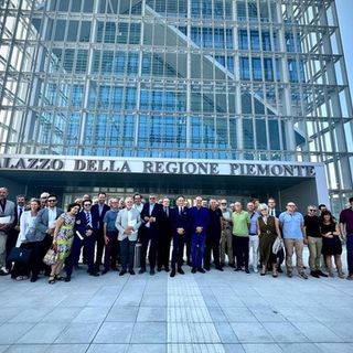 Sanità, patto Regione-sindacati: confermate le 2000 assunzioni. E un Osservatorio extralarge per vigilare sulle promesse [VIDEO]