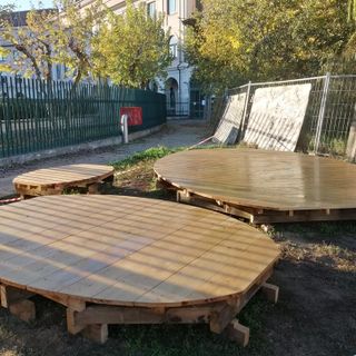 Le tre pedane temporanee posizionate nella nuova area