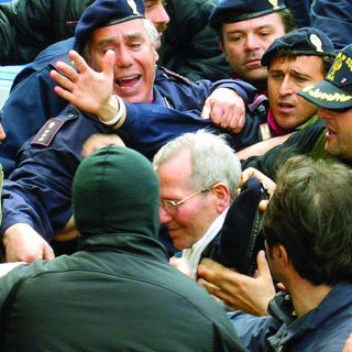 L'arresto di Bernardo Provenzano, una delle immagini-simbolo visionabili sul portale