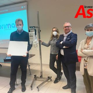 Due immagini della presentazione del servizio di Radiologia domiciliare