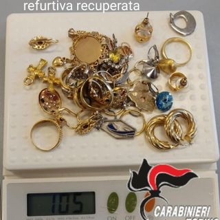 La refurtiva recuperata dai carabinieri