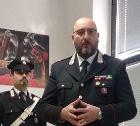 Il tenente colonnello Repetto nella caserma astigiana