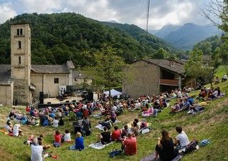 La voce di Tosca per il gran finale del Roumiage a Coumboscuro [VIDEO]