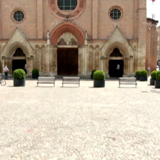 Le telecamere di Dritto e Rovescio ad Asti. Del Debbio: &quot;Qui si sta ripartendo. E non è poca cosa&quot;