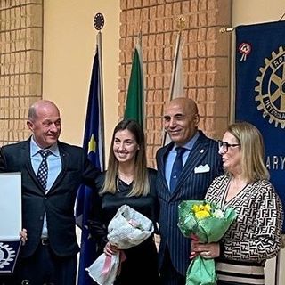 Serata organizzata dal Rotary Club Canelli-Nizza Monferrato. Porte aperte all’Enos di Canelli