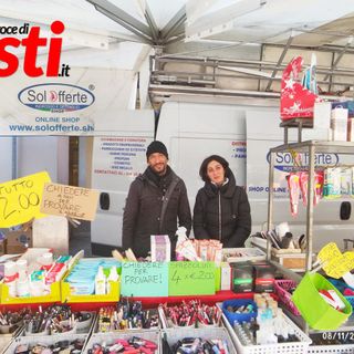 Lo storico banco del mercato di Asti &quot;Solofferte&quot;, cosmetici e prodotti per l'igiene, chiuderà a fine anno