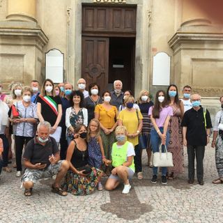 Il gruppo alla partenza di &quot;Ti racconto Villafranca&quot;