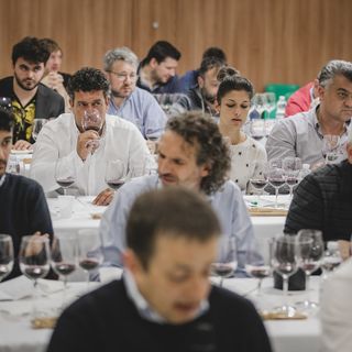 Un momento della degustazione