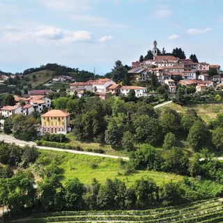 "Albugnano sotto le stelle": una serata tra vini, storia e panorami mozzafiato