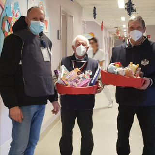 Epifania in Pediatria per i volontari del Corpo Ambientale Nazionale di Asti