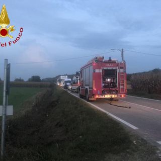 Incidente tra due auto e un furgone a Montaldo Scarampi