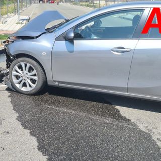 Auto incidentate via Bazzano