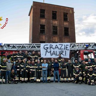 Il caloroso saluto dei colleghi