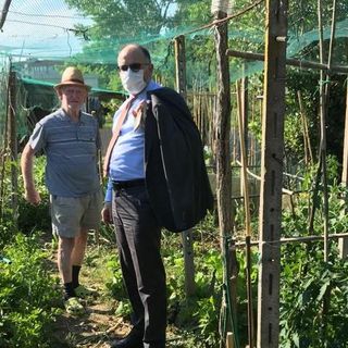 Il sindaco Rasero in visita agli orti sociali di località San Quirico