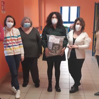Consegna alla primaria
