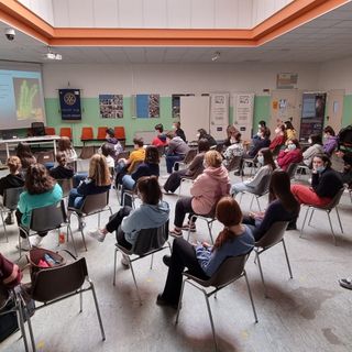 Scuola: il Pellati di Nizza alla conferenza 'Ambientiamoci' promossa da Rotary