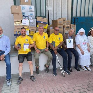 &quot;La città del Sole&quot; ha donato 5 quintali di generi alimentari alla Mensa Sociale