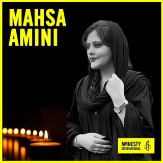 Flash mob anche ad Asti per le donne iraniane: Masha Amini. Donne, vita, libertà
