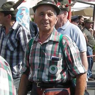 Il Gruppo Alpini Tonco piange la scomparsa dell'ex capogruppo Angelo Bevilacqua
