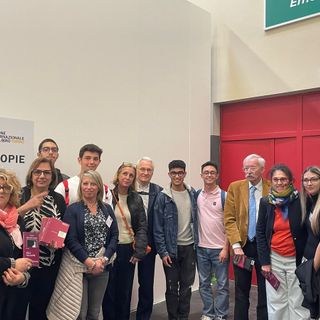 Gli studenti dell’Artom di Canelli “donatori di voce” con un audiolibro che sensibilizza contro la violenza di genere [FOTO]