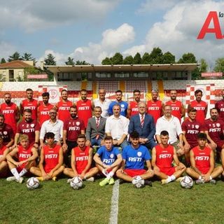 Calcio, Serie D. Biglietti per Novara-Asti, Vivatickets in funzionamento solo da oggi: annullato il servizio pullman per i tifosi biancorossi