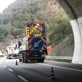 Autostrade da incubo, dopo l'ingorgo del 2 giugno verso il mare la promessa: &quot;Restano solo i cantieri essenziali&quot; [VIDEO]