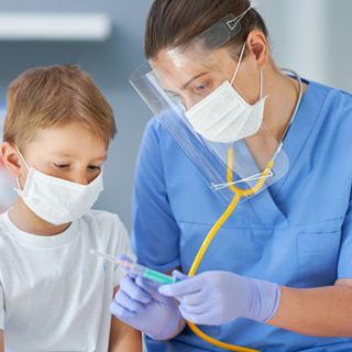 Nuove regole Covid per le scuole, Cirio: &quot;Giusto che un bambino vaccinato possa andare a scuola come gli adulti al lavoro&quot;