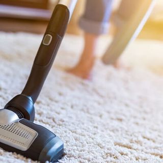 Quali sono i vantaggi dell’utilizzo di un battitappeto?
