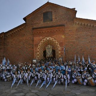 Il Borgo Viatosto incontra la storia della Sartiglia di Oristano