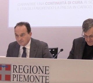 Sanità, le assunzioni risalgono nel 2022. Cirio smentisce i sindacati: “Il nostro impegno dopo 10 anni di blocco”