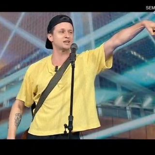 Andrea Cerrato infiamma Rai Uno sulle note della sua 'Spirituale'