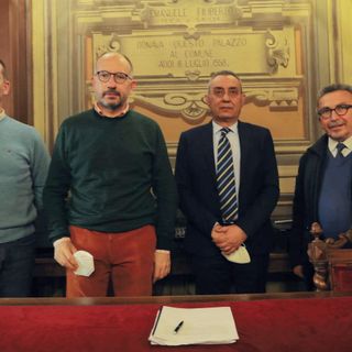 Firmato in Comune patto di fratellanza dai candidati sindaco della città di Asti