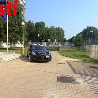 Truffa del finto addetto acquedotto ai danni di anziani. Arresti e perquisizioni anche alla ricerca di armi ed esplosivi