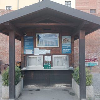 La casetta di piazza 1275