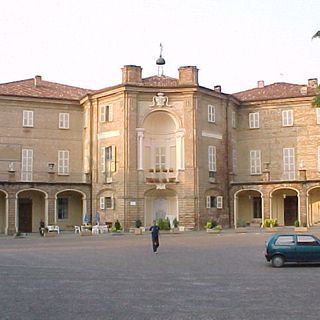 A Castell'Alfero si visitano le Sale del Castello e il Museo etnografico