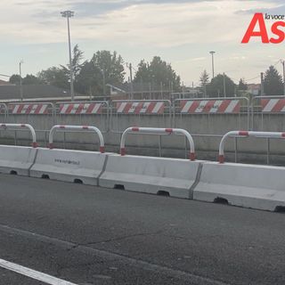 In estate, finalmente, in corso Savona inizieranno i lavori per la nuova passerella pedonale