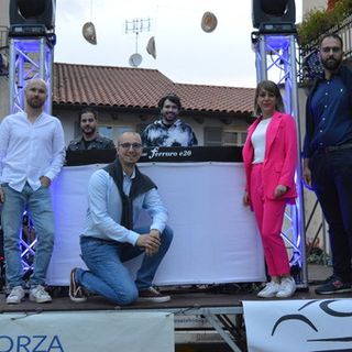 Il sindaco e gli assessori, sul palco con Gabriele Giudici