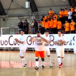 Futsal: un minuto di silenzio per ricordare l'amico Fabrizio Rissone in apertura della partita dell'Orange