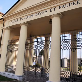 Asti: da sabato 9 maggio riaprono i cimiteri di Asti, con il rispetto del divieto di assembramento e la distanza di sicurezza