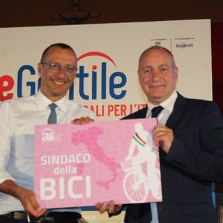 Collegno e Pesaro, due città unite nel segno della bicicletta