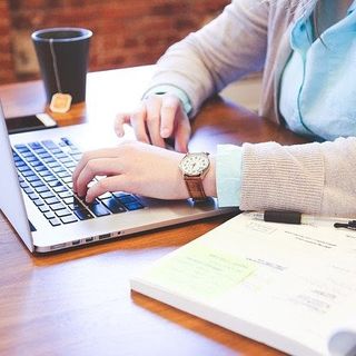 Digitale: lavoro, formazione e intrattenimento. Un settore in continuo aggiornamento