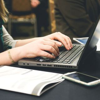 Come ottenere i crediti formativi professionali tramite le piattaforme online